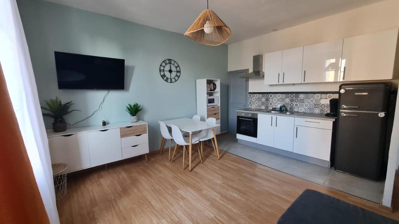 Cosy Ourtal Apartment การ์กาซอน ภายนอก รูปภาพ